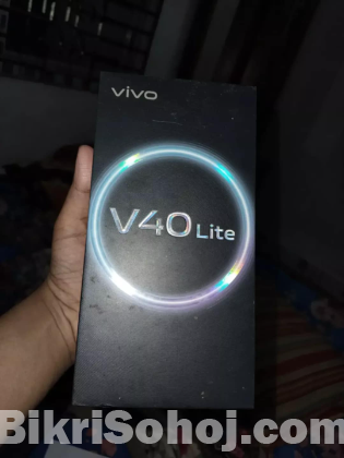 Vivi V40 lite